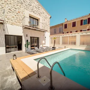 Histoire De Famille Bed & Breakfast
