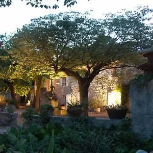  Bed & Breakfast Mas Bella Cortis Frankrijk